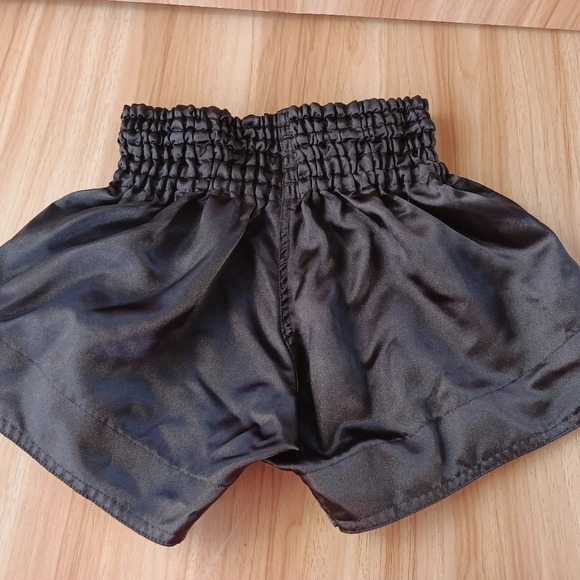 VENUM MUAY THAI SHORTS BLACK ORIGINAL SIZE S EUC - Picture 4 of 9